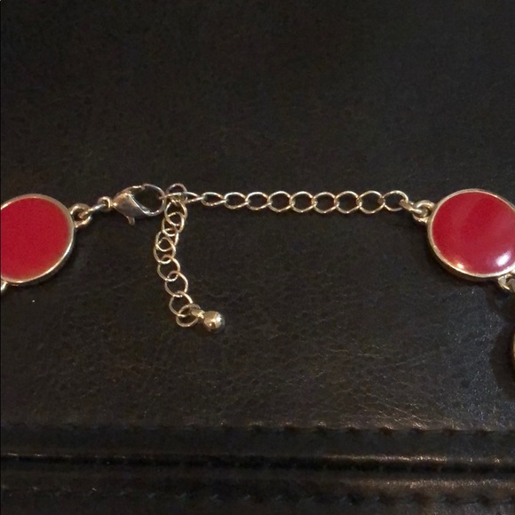 Vintage Red Necklace - Picture 4 of 8